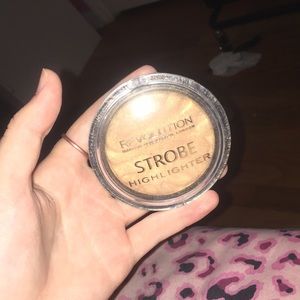 Revolution highlighter